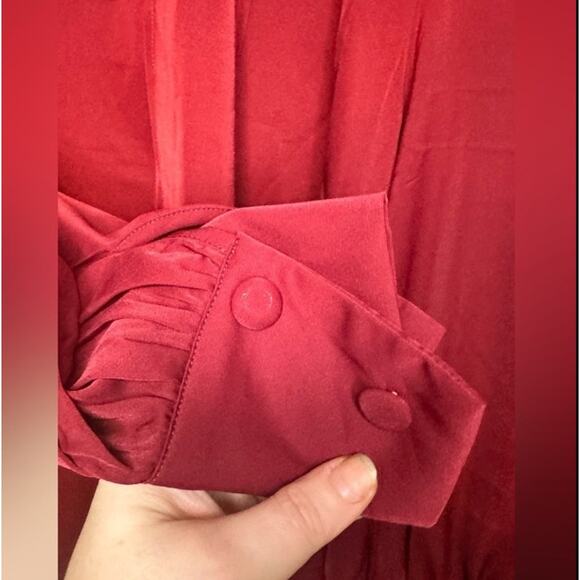 2/$25 22 24 3X Plus Size BloomChic Puff Sleeve Anti Wrinkle Button Blouse Top - Picture 2 of 5